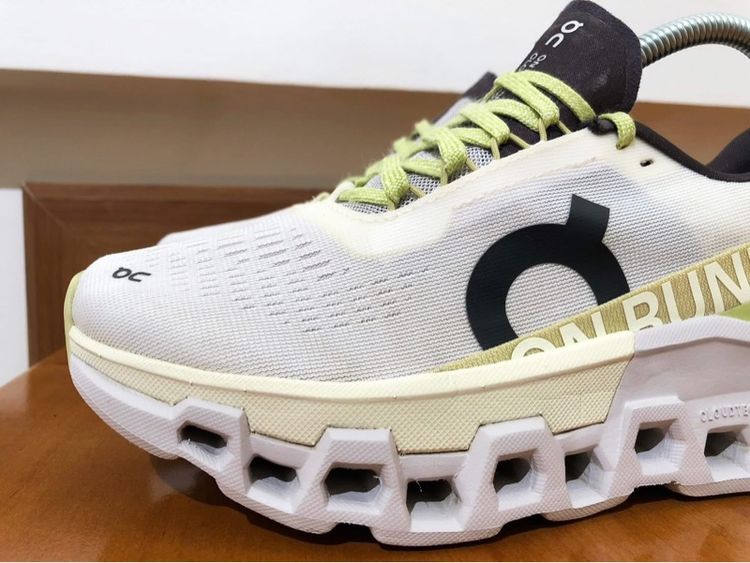 On Cloudmonster2 รูปที่ 12