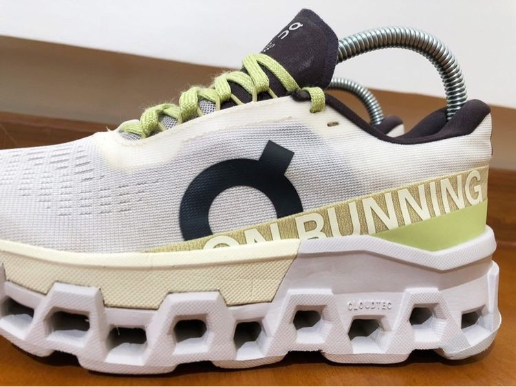 On Cloudmonster2 รูปที่ 11