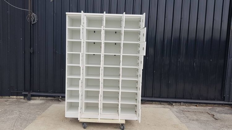 ตู้ล็อคเกอร์ไม้ 32 ช่อง สีขาว รูปที่ 6