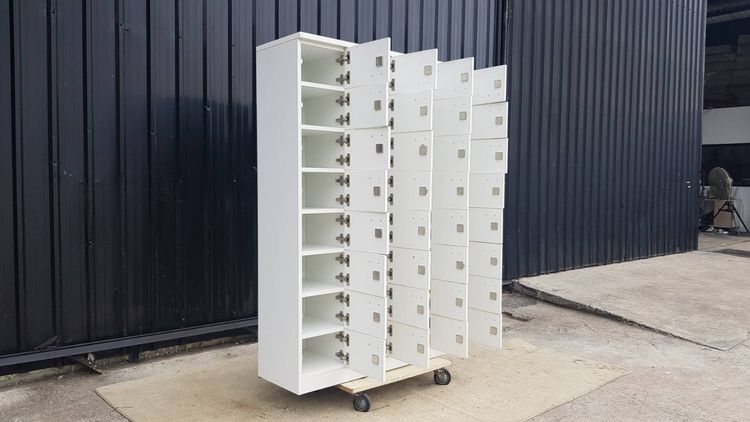 ตู้ล็อคเกอร์ไม้ 32 ช่อง สีขาว รูปที่ 4