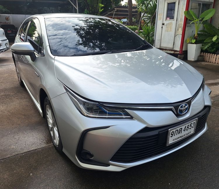 Toyota Altis 2019 1.8 Hybrid Mid Sedan ไฮบริด ไม่ติดแก๊ส เกียร์อัตโนมัติ เทา รูปที่ 3