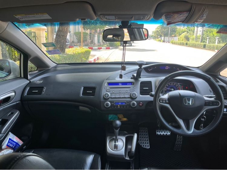 Honda Civic 2011 1.8 E Sport Pearl Sedan เบนซิน ไม่ติดแก๊ส เกียร์อัตโนมัติ ขาว รูปที่ 4