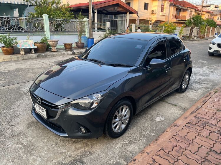 Mazda Mazda 2 2016 1.3 Standard Sedan เบนซิน ไม่ติดแก๊ส เกียร์อัตโนมัติ เทา รูปที่ 2
