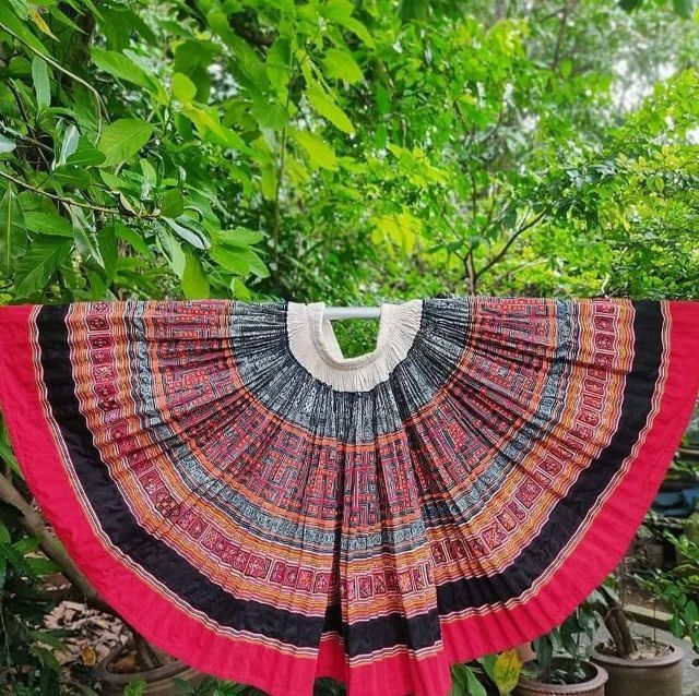 กระโปรงม้ง–ธิเบต ออริจินัล ของแท้ร้อยเปอร์เซ็นต์...Rare Original HmongTibet–HillTribe–Traditional
 รูปที่ 12