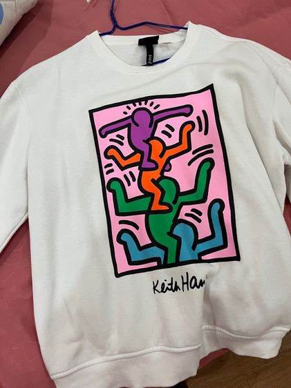 แท้ส่งต่อ HM x Keith Haring Art Graphic White Sweatshirt size L 