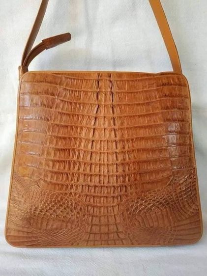 กระเป๋าหนังจรเข้แท้  มือหนึ่ง...Genuine crocodile skin handbag รูปที่ 3