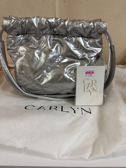 กระเป๋า Carolyn แท้