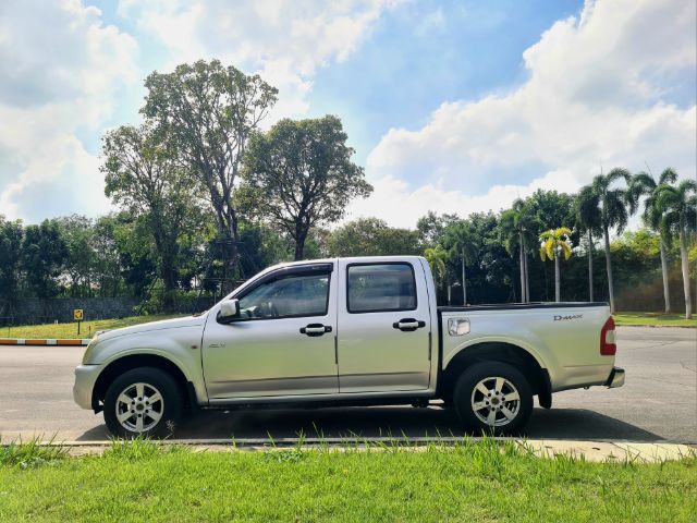 Isuzu D-MAX 2005 3.0 SLX Ddi i-TEQ Pickup ดีเซล เกียร์อัตโนมัติ บรอนซ์เงิน รูปที่ 2