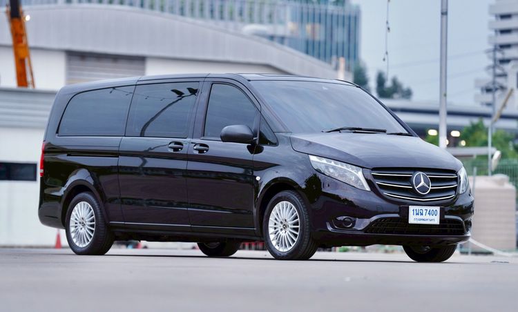 รถ Mercedes-Benz V-Class Vito สี ดำ