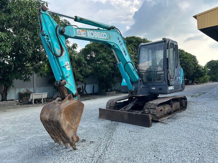 รถแบคโฮ KOBELCO รุ่น SK60-C ขนาด 6 ตัน รถเก่านอกนำเข้า  รูปที่ 2