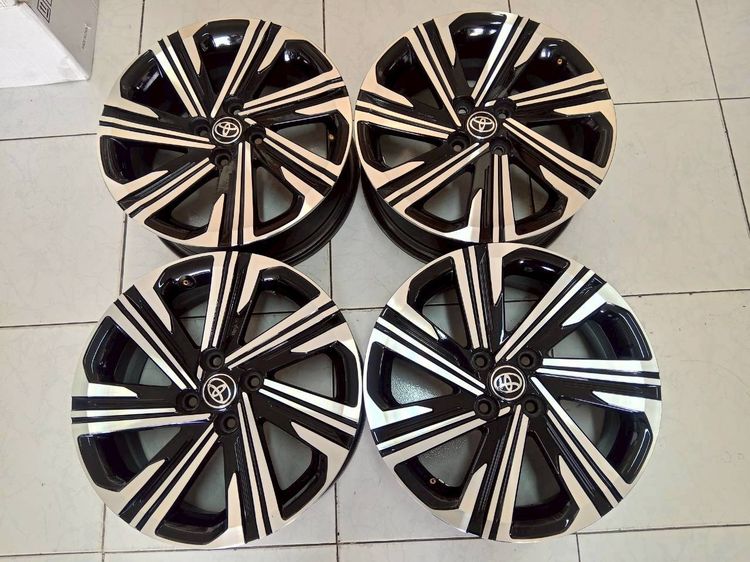 อื่นๆ ล้อเหล็ก 16" แม็กถอดป้ายแดง Toyota 4รู100  ขอบ16 ตัวใหม่