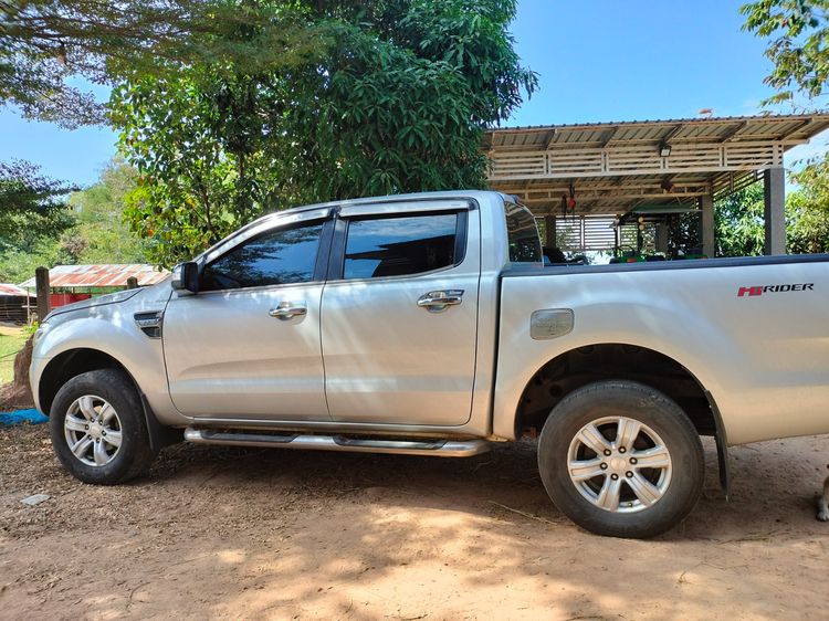 Ford Ranger 2013 2.0 Hi-Rider XLT Pickup ดีเซล เกียร์ธรรมดา บรอนซ์เงิน รูปที่ 3