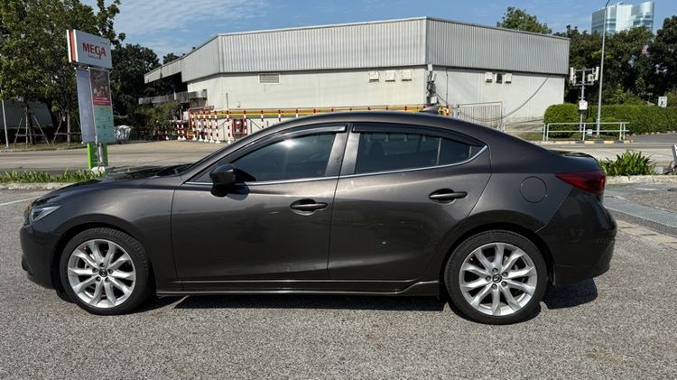 Mazda Mazda3 2016 2.0 S Sedan เบนซิน ไม่ติดแก๊ส เกียร์อัตโนมัติ น้ำตาล รูปที่ 2