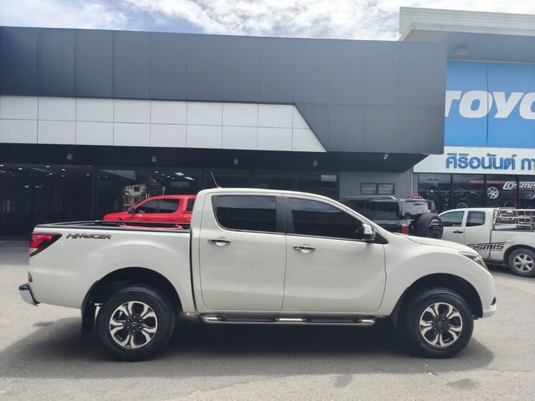 Mazda BT-50 Pro 2019 2.2 Hi-Racer Pickup ดีเซล เกียร์อัตโนมัติ ขาว รูปที่ 2