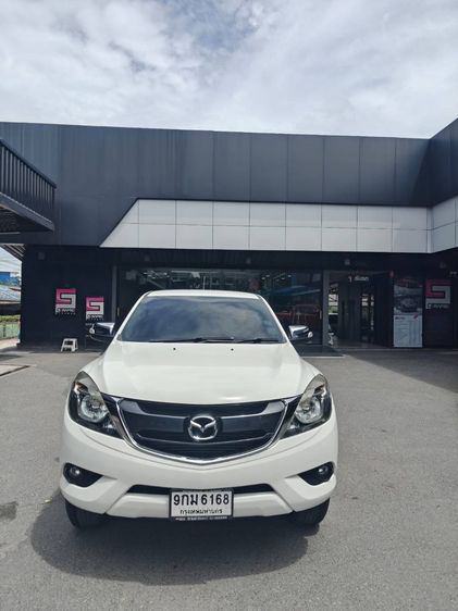 รถ Mazda BT-50 Pro 2.2 Hi-Racer สี ขาว