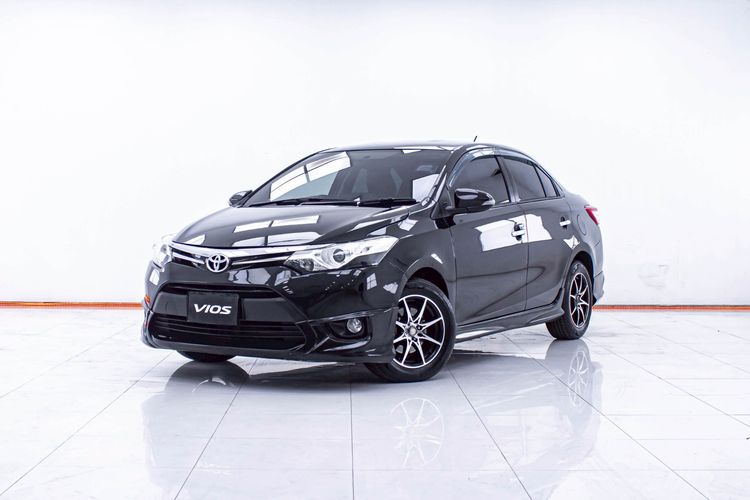 รถ Toyota Vios 1.5 S สี ดำ