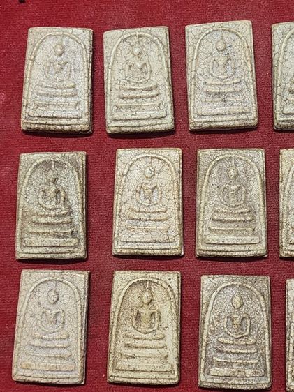 พระสมเด็จวัดระฆัง ปี2409 20องค์  รูปที่ 5