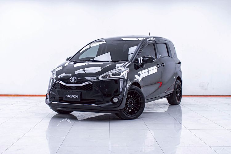 Toyota Sienta 2019 1.5 V Utility-car เบนซิน ไม่ติดแก๊ส เกียร์อัตโนมัติ ดำ
