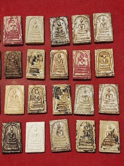 พระสมเด็จวัดระฆังโล๊ะๆเหมาๆ 40 องค์ ก่อนพ.ศ.2499 รูปที่ 11