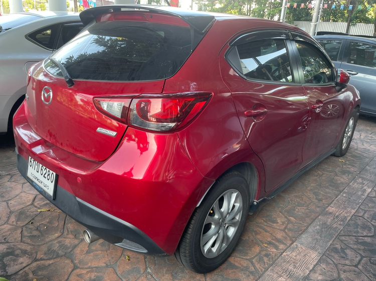 Mazda Mazda 2 2016 1.3 High Connect Sedan เบนซิน ไม่ติดแก๊ส เกียร์อัตโนมัติ แดง รูปที่ 4