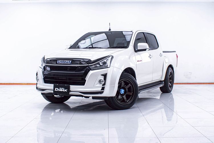 รถ Isuzu D-MAX 1.9 Hi-Lander Stealth Z สี ขาว