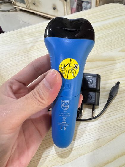 ✅ เครื่องโกนหนวดไฟฟ้า Phillips ชาร์จไฟได้ สภาพสวย ใช้น้อย 🛒 รูปที่ 3
