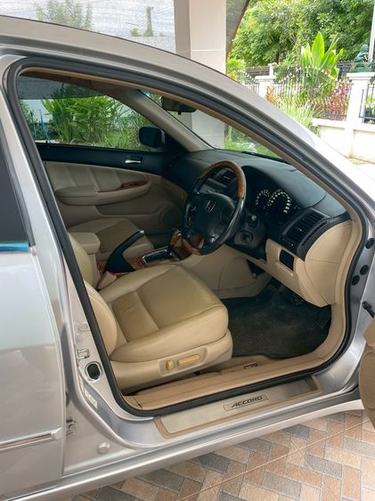 Honda Accord 2003 2.4 EL Sedan เบนซิน ไม่ติดแก๊ส เกียร์อัตโนมัติ บรอนซ์เงิน รูปที่ 2