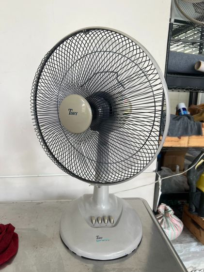 พัดลมตั้งพื้นมือสอง Tory 16นิ้ว รูปที่ 2