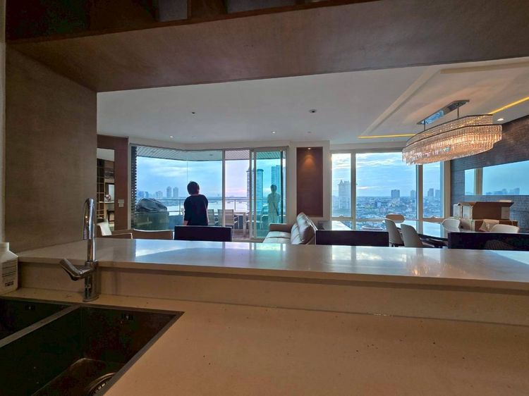 Major Development เลี้ยงสัตว์ได้ ตกแต่งครบ สร้างเสร็จก่อน 2010 ขายวอเตอร์มาร์คคอนโด ตึก B ชั้น15  วิวแม่น้ำฝั่ง Icon Siam  หน้ากว้างเห็นวิวแม่น้ำทุกห้องนอน รูปที่ 4