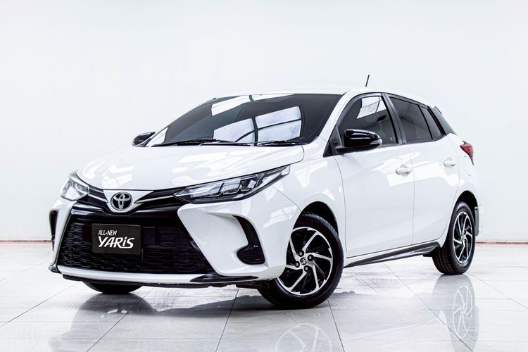 Toyota Yaris 2021 1.2 Sport Sedan เบนซิน ไม่ติดแก๊ส เกียร์อัตโนมัติ ขาว