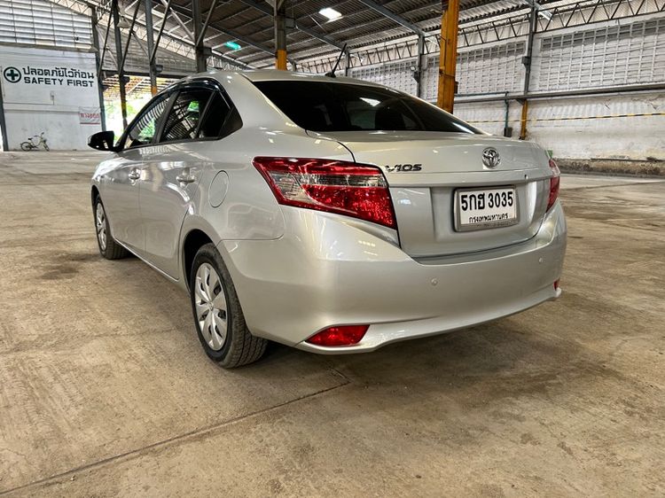 Toyota Vios 2017 1.5 J Sedan เบนซิน LPG เกียร์อัตโนมัติ บรอนซ์เงิน รูปที่ 4