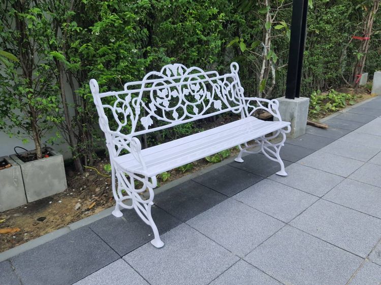 ม้านั่งอัลลอย ลายเถาองุ่น 120 ซม.