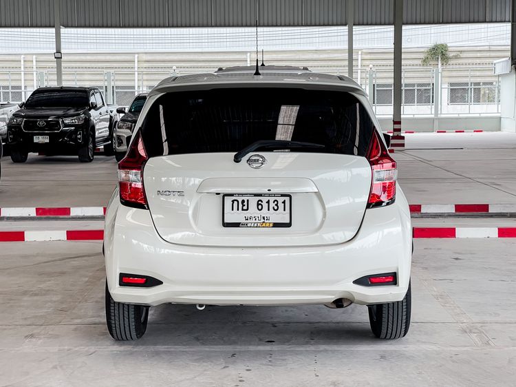 Nissan Note 2018 1.2 VL Sedan เบนซิน ไม่ติดแก๊ส เกียร์อัตโนมัติ ขาว รูปที่ 4