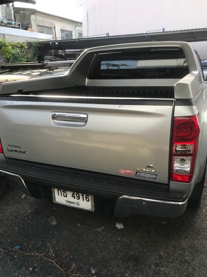 Isuzu D-MAX 2015 1.9 S ดีเซล เกียร์ธรรมดา บรอนซ์เงิน รูปที่ 2