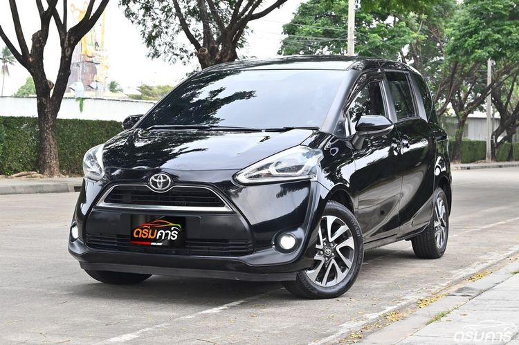 Toyota Sienta 2017 1.5 V Utility-car เบนซิน ไม่ติดแก๊ส เกียร์อัตโนมัติ ดำ