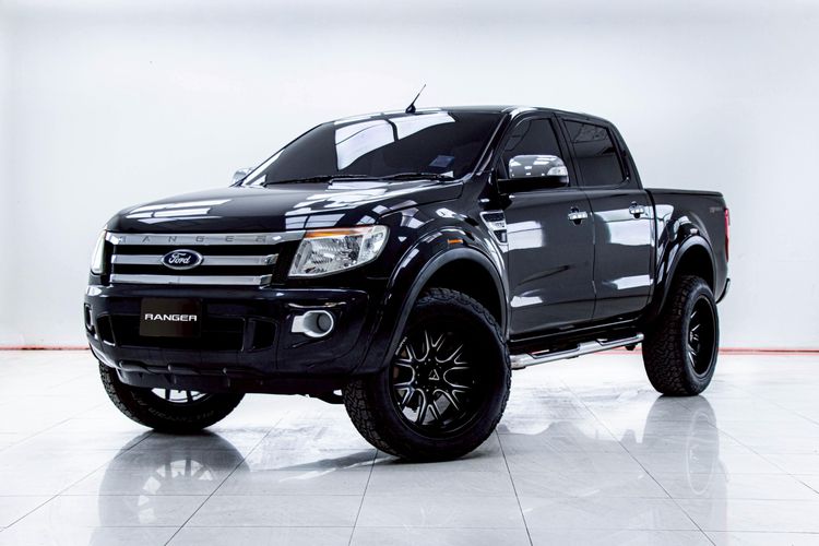 รถ Ford Ranger 2.2 Hi-Rider XLT สี ดำ
