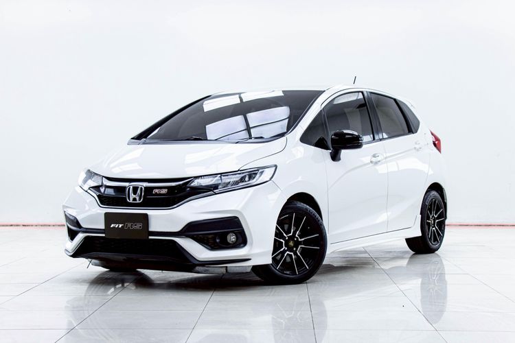 Honda Jazz 2017 1.5 RS Plus i-VTEC Sedan เบนซิน ไม่ติดแก๊ส เกียร์อัตโนมัติ ขาว รูปที่ 4