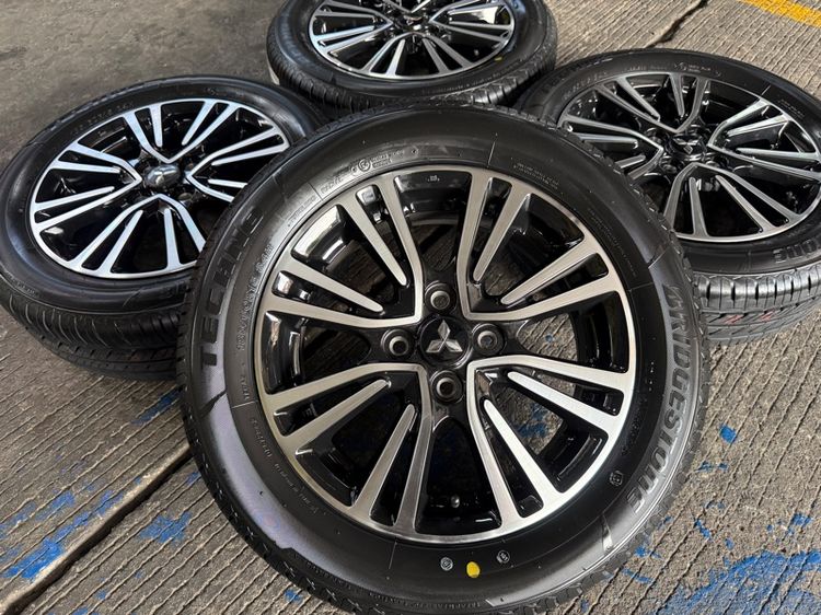 Mitsubishi Mirage ขอบ 15 นิ้ว Top 💢