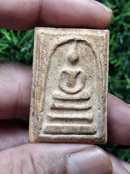 พระสมเด็จเนื้อผงเก่า