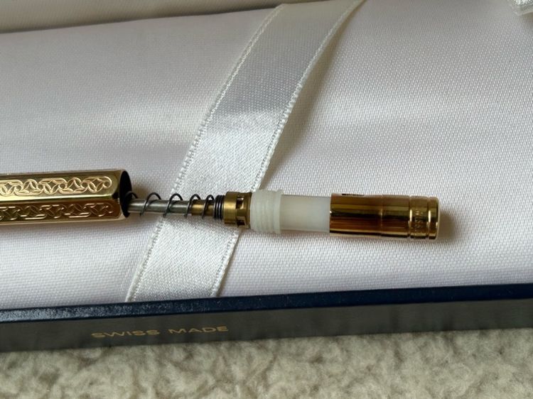ปากกาcaran d'ache goldplate รูปที่ 9
