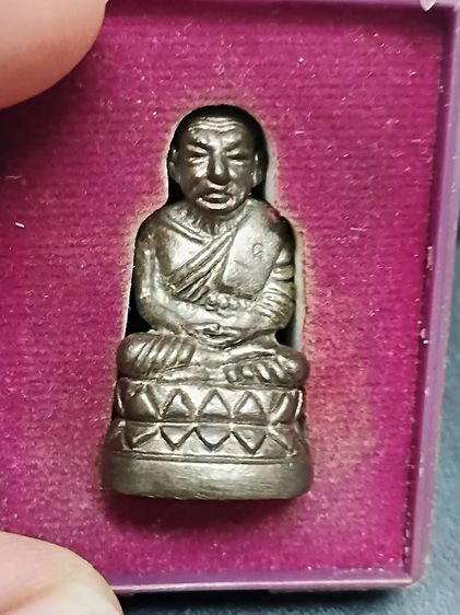 พระหลวงพ่อทวดพิมพ์บัวรอบ 9 รอบ 9 พิธี 108 ปีท่านขุนพันธ์ นวะแก่เงิน