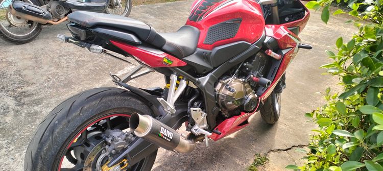 Honda CBR650r รูปที่ 2