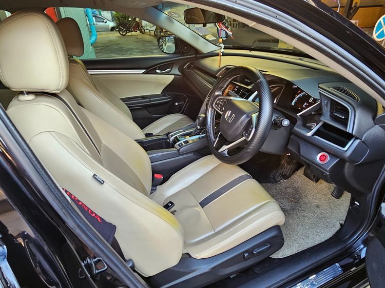 Honda Civic 2019 1.8 EL i-VTEC Sedan เบนซิน เกียร์อัตโนมัติ ดำ รูปที่ 2