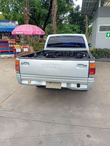 รถ Isuzu TFR ปี 91-97 2.5 Space Cab สี บรอนซ์เงิน