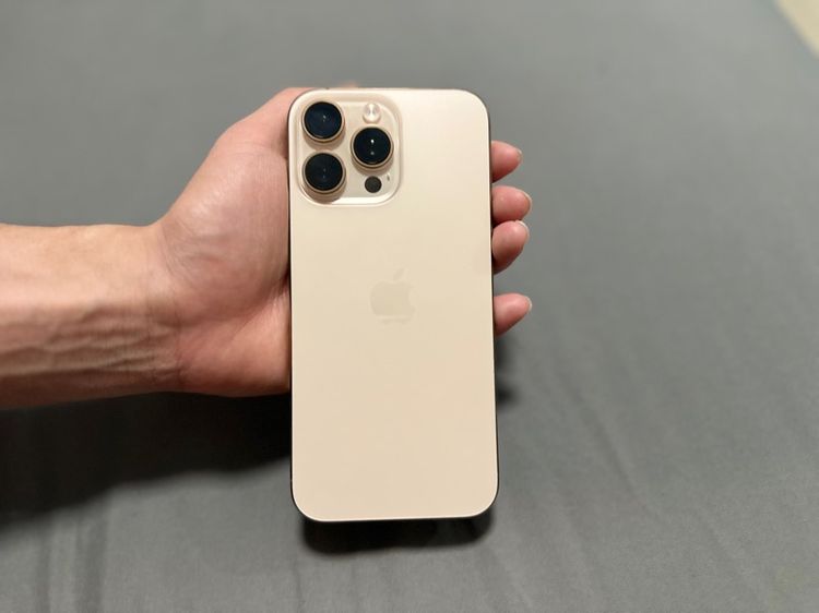 I phone 16 pro max 265 gb