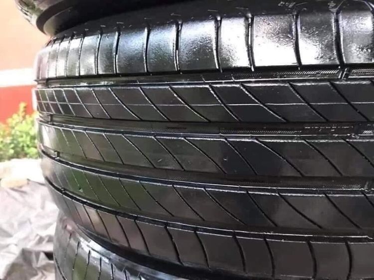 ยาง michelin 225 50 18 ปี25 รูปที่ 3