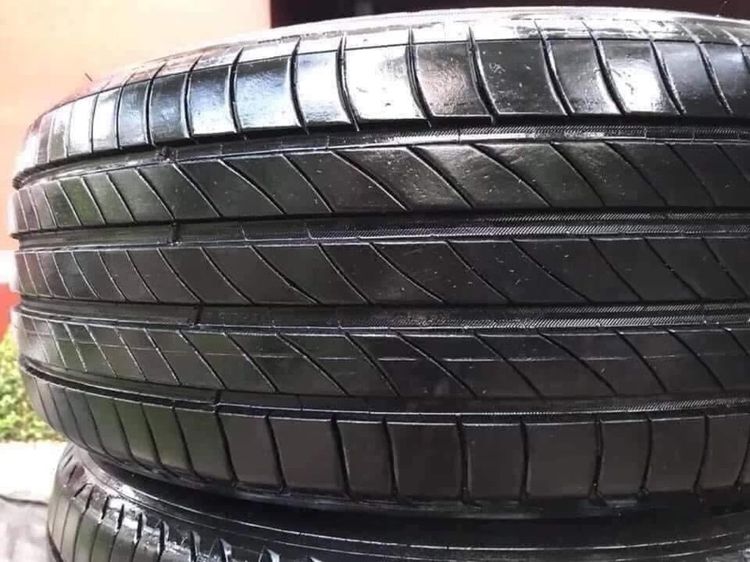ยาง michelin 225 50 18 ปี25 รูปที่ 2