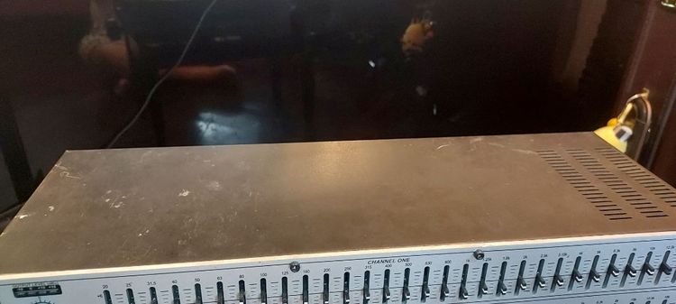 EQ dbx 231s รูปที่ 2