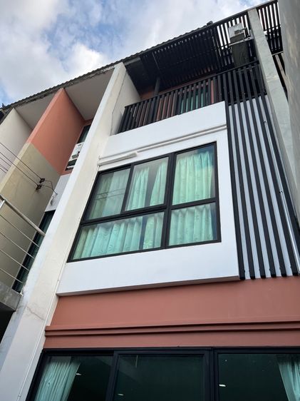 ทาวน์โฮม 3 ชั้น 29.20ตร.วา ทำเลดอนเมือง รูปที่ 3
