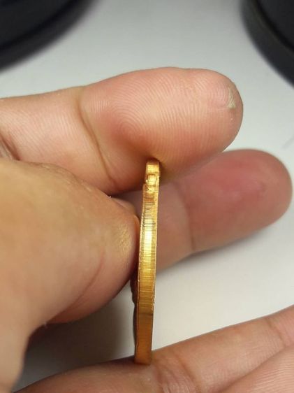 dเหรียญพระอาจารย์ฝั้นอาจาโร รูปที่ 4